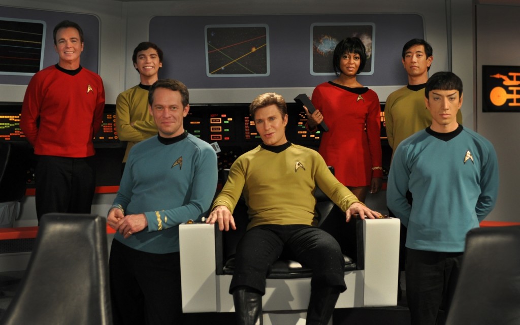 The Star Trek Continues cast includes Chris Doohan (James Doohan's son) as Scotty and Mythbusters' Grant Imahara.