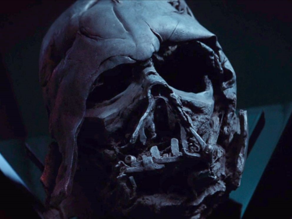 Darth Vader's helmet and skull